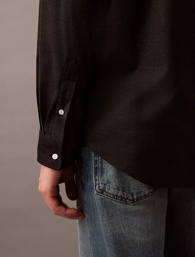 Chemise boutonnée ample en mélange de laine Chemise boutonnée ample en mélange de laine
