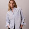 Chemise boutonnée ample en popeline de coton Chemise boutonnée ample en popeline de coton