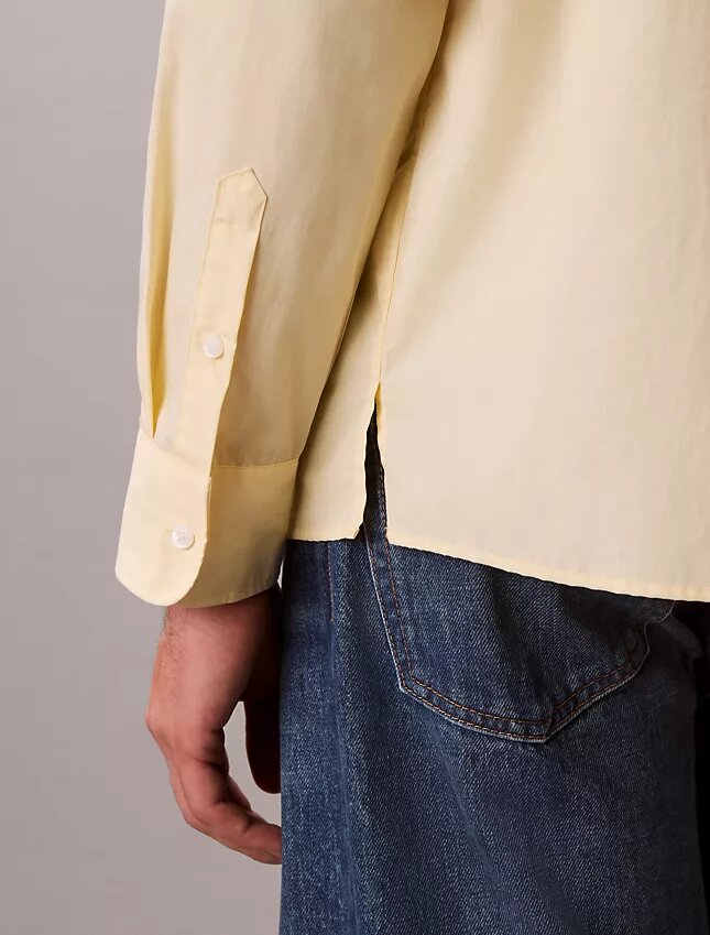 Chemise boutonnée ample en popeline lavée Chemise boutonnée ample en popeline lavée