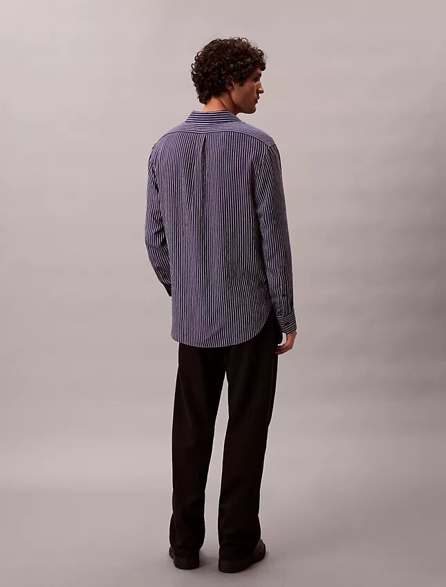 Chemise boutonnée décontractée en mélange de viscose à rayures Chemise boutonnée décontractée en mélange de viscose à rayures