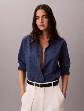 Chemise boutonnée en broderie anglaise