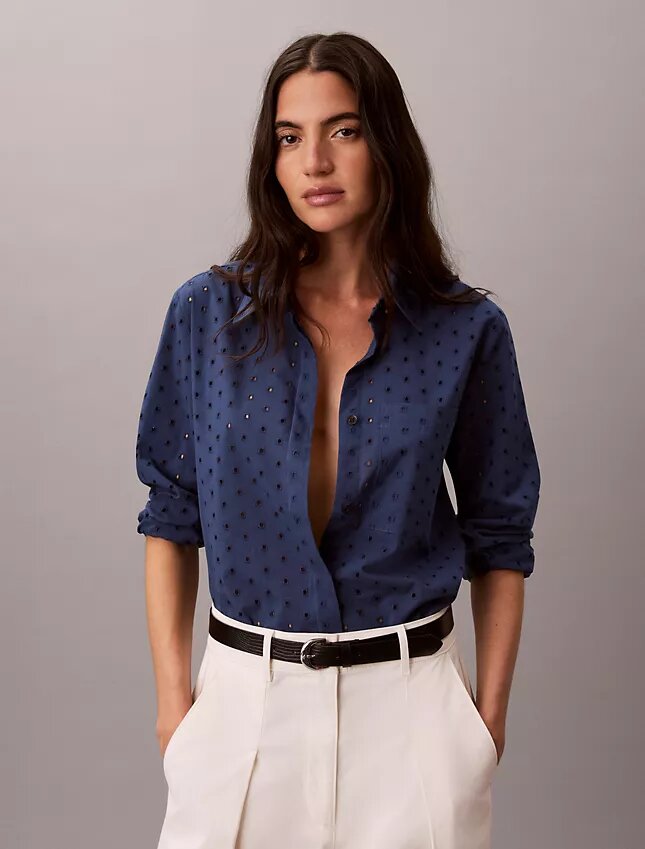 Chemise boutonnée en broderie anglaise Chemise boutonnée en broderie anglaise