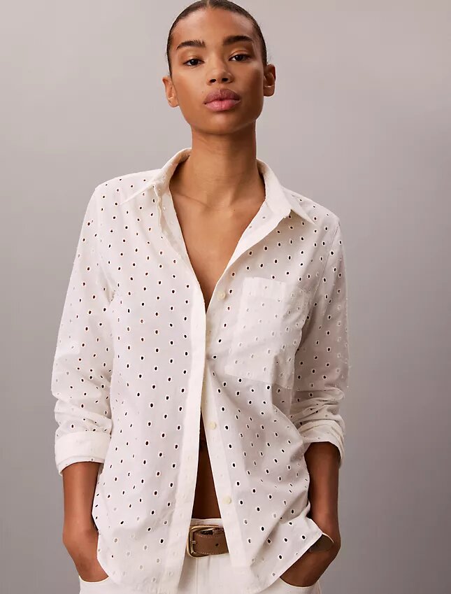 Chemise boutonnée en broderie anglaise Chemise boutonnée en broderie anglaise