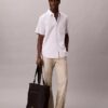 Chemise boutonnée en coton Stretch à fines rayures Chemise boutonnée en coton Stretch à fines rayures