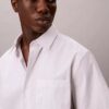 Chemise boutonnée en coton Stretch à fines rayures Chemise boutonnée en coton Stretch à fines rayures