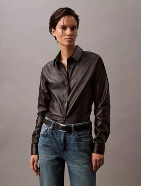Chemise boutonnée en cuir d’agneau Chemise boutonnée en cuir d’agneau