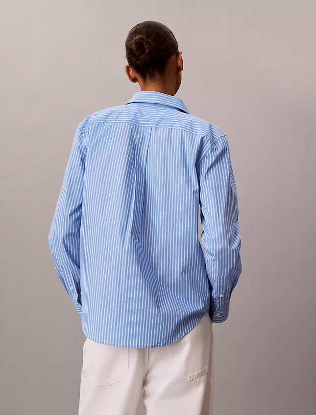 Chemise boutonnée en popeline de coton à rayures et logo Chemise boutonnée en popeline de coton à rayures et logo