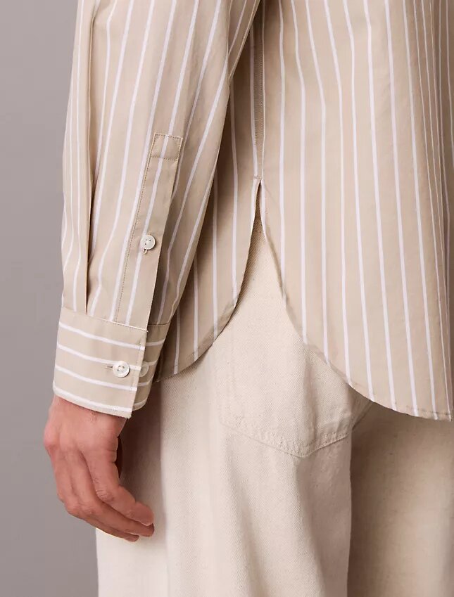 Chemise boutonnée en popeline lavée à rayures Chemise boutonnée en popeline lavée à rayures