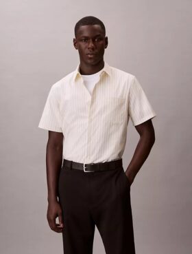 Chemise boutonnée à manches courtes en Cotton Stretch à rayures