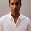 Chemise boutonnée slim en Cotton Stretch Chemise boutonnée slim en Cotton Stretch