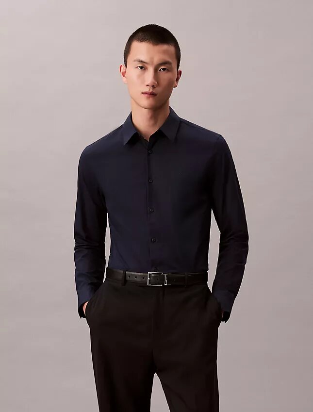 Chemise boutonnée slim en popeline de coton Cotton Stretch Chemise boutonnée slim en popeline de coton Cotton Stretch