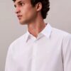 Chemise boutonnée slim en popeline de coton Cotton Stretch Chemise boutonnée slim en popeline de coton Cotton Stretch