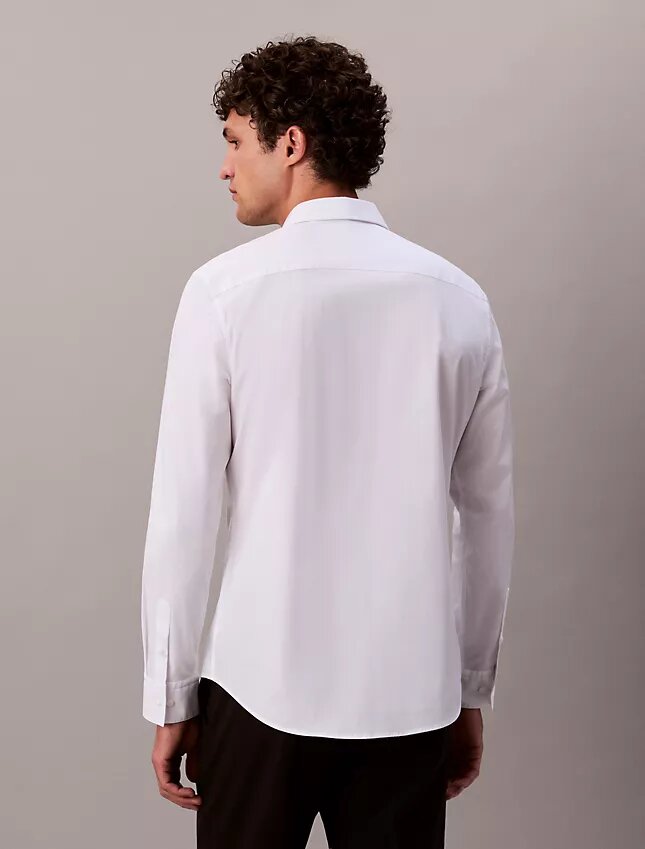 Chemise boutonnée slim en popeline de coton Cotton Stretch Chemise boutonnée slim en popeline de coton Cotton Stretch
