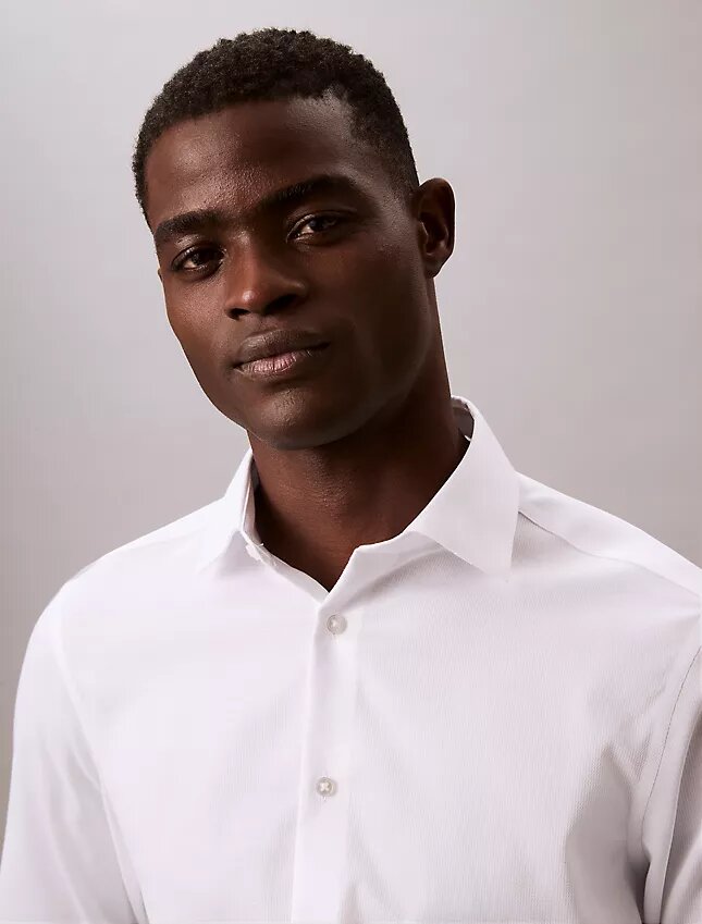 Chemise boutonnée slim fit unie gris acier Chemise boutonnée slim fit unie gris acier