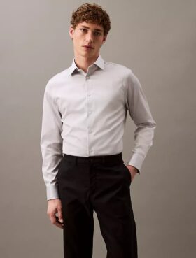 Chemise boutonnée slim stretch raffinée
