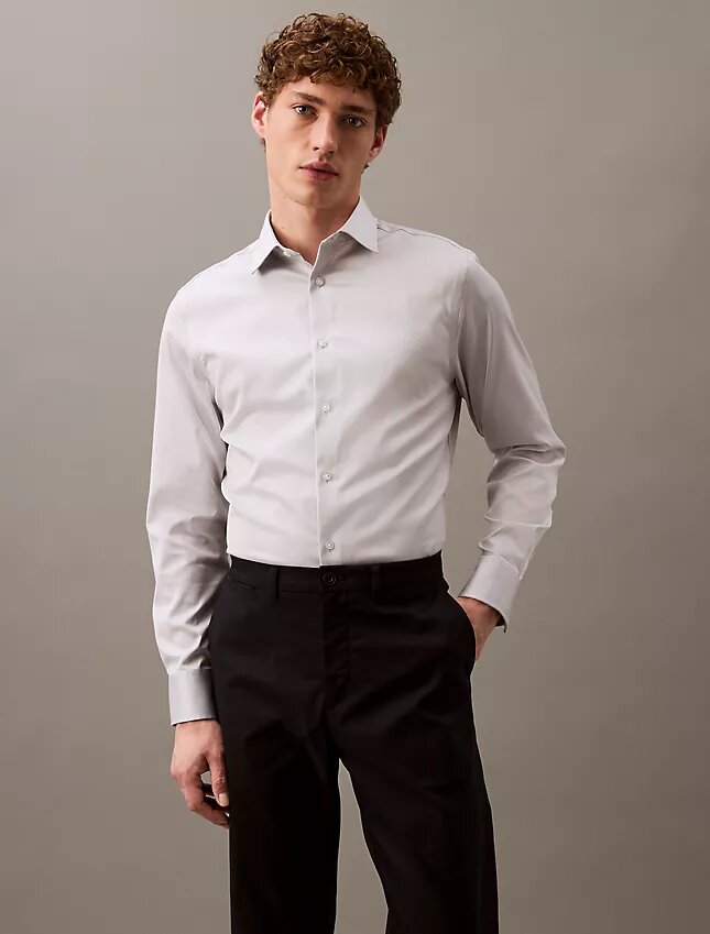 Chemise boutonnée slim stretch raffinée Chemise boutonnée slim stretch raffinée