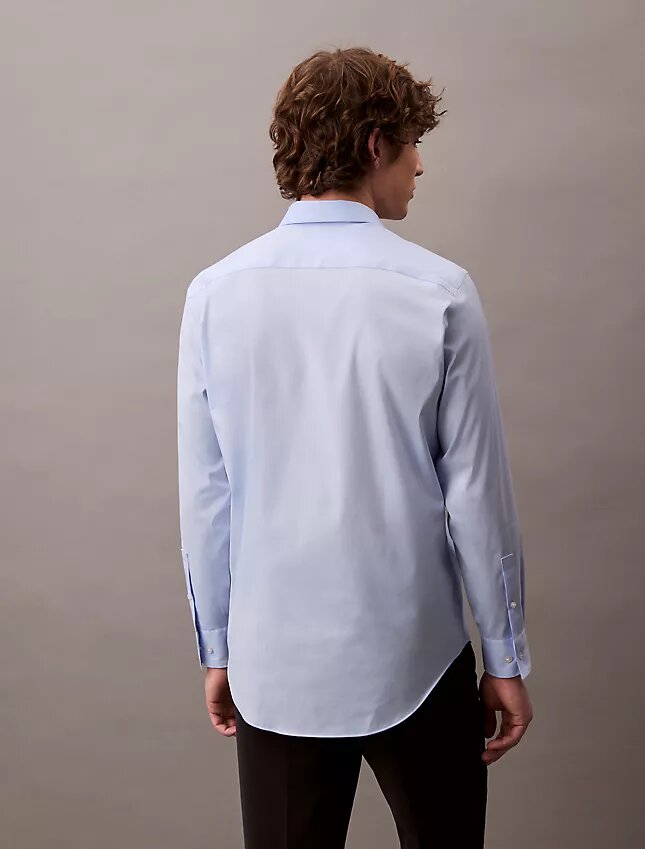 Chemise boutonnée slim stretch raffinée Chemise boutonnée slim stretch raffinée