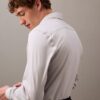 Chemise boutonnée slim stretch raffinée Chemise boutonnée slim stretch raffinée