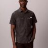 Chemise classique boutonnée en chambray Chemise classique boutonnée en chambray