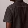 Chemise classique boutonnée en chambray Chemise classique boutonnée en chambray
