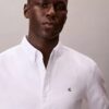 Chemise classique boutonnée en coton Oxford uni Chemise classique boutonnée en coton Oxford uni