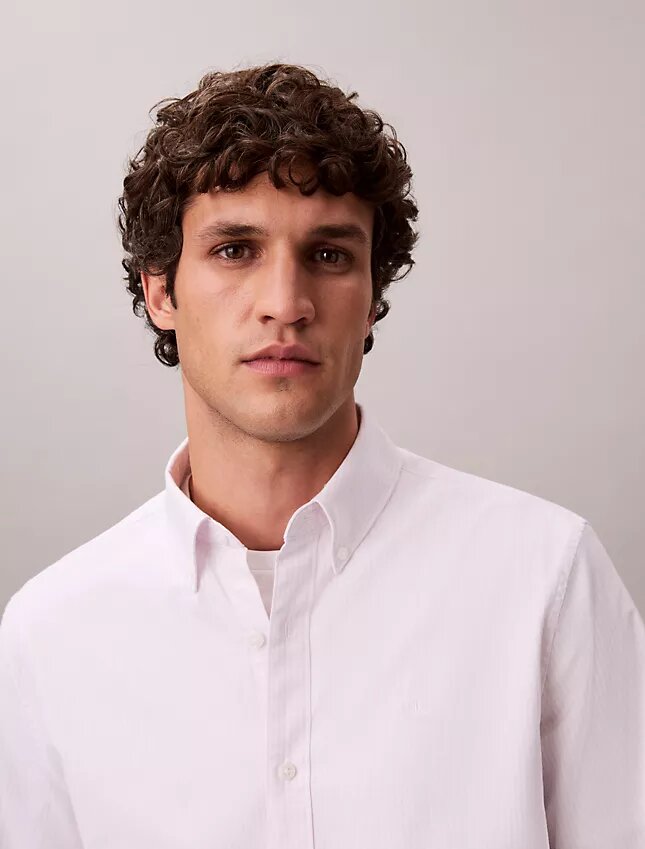 Chemise classique boutonnée en Cotton Stretch rayé Chemise classique boutonnée en Cotton Stretch rayé