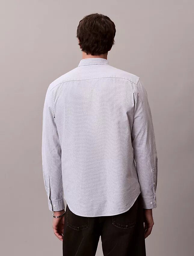 Chemise classique boutonnée en Cotton Stretch rayé Chemise classique boutonnée en Cotton Stretch rayé