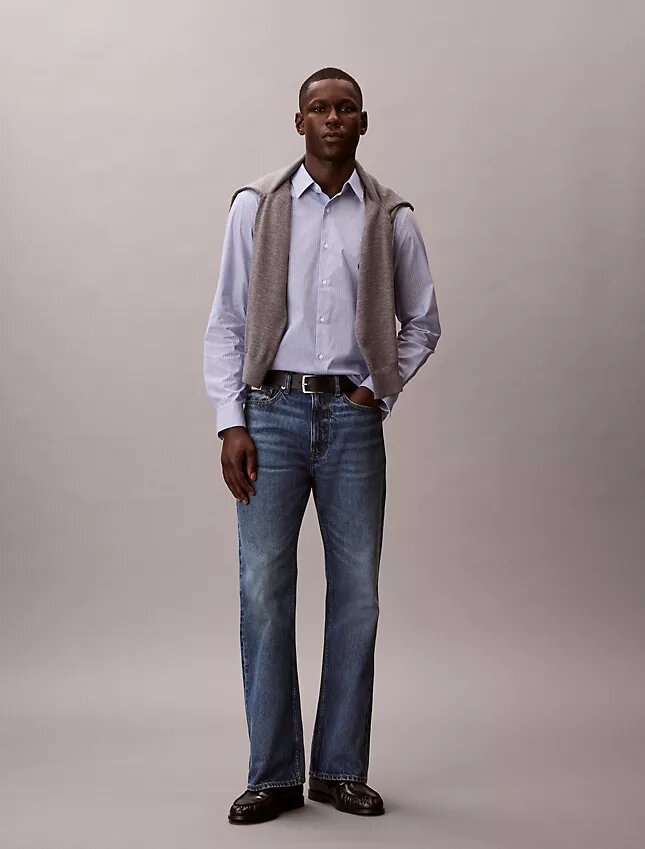 Chemise classique boutonnée en Cotton Stretch à rayures Chemise classique boutonnée en Cotton Stretch à rayures