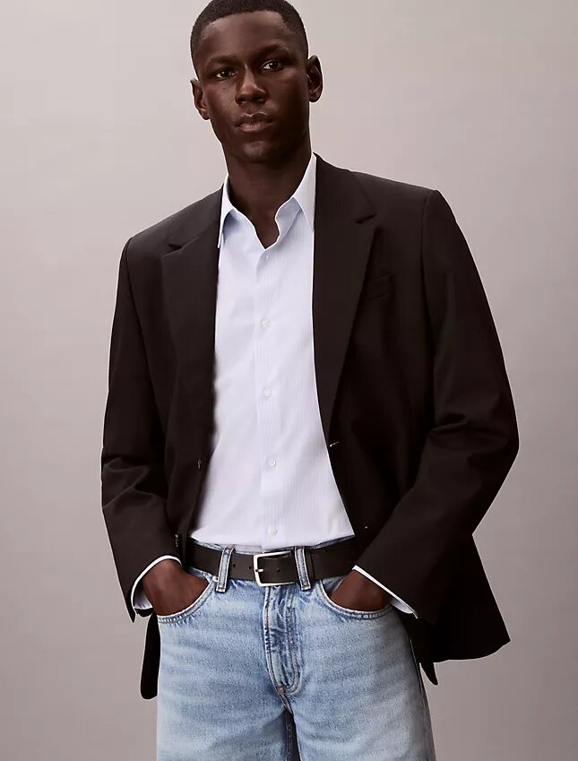 Chemise classique boutonnée en Cotton Stretch à rayures Chemise classique boutonnée en Cotton Stretch à rayures