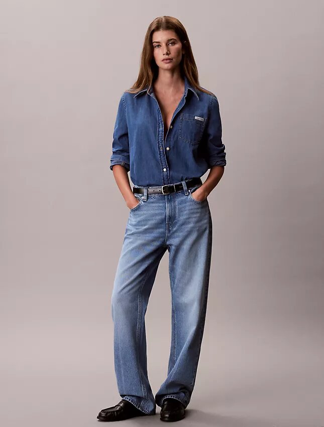 Chemise classique boutonnée en Denim Chemise classique boutonnée en Denim