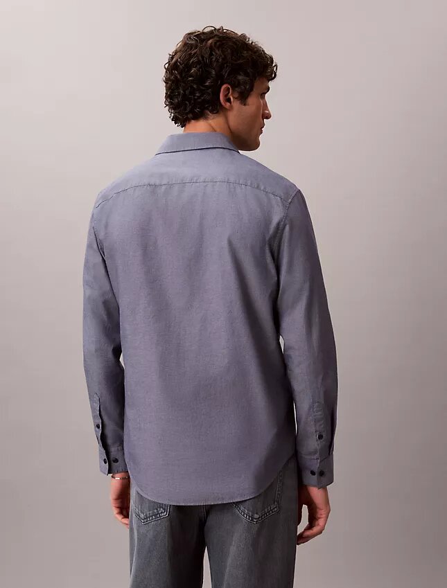 Chemise classique boutonnée en popeline lavée Chemise classique boutonnée en popeline lavée