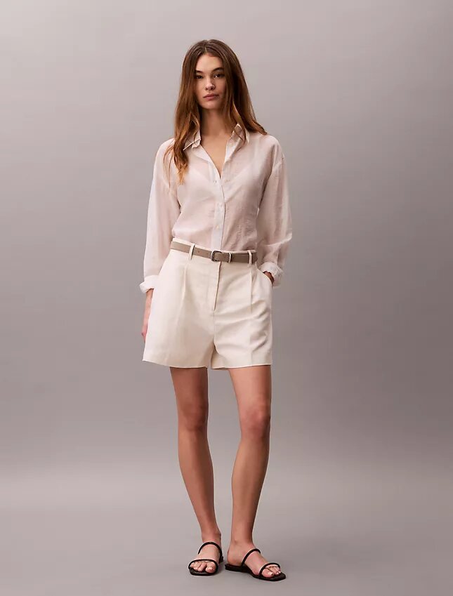 Chemise classique boutonnée en voile Chemise classique boutonnée en voile