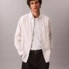 Chemise classique boutonnée à rayures Chemise classique boutonnée à rayures