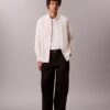 Chemise classique boutonnée à rayures Chemise classique boutonnée à rayures