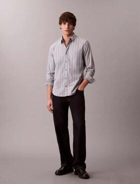 Chemise classique à boutons en oxford rayé