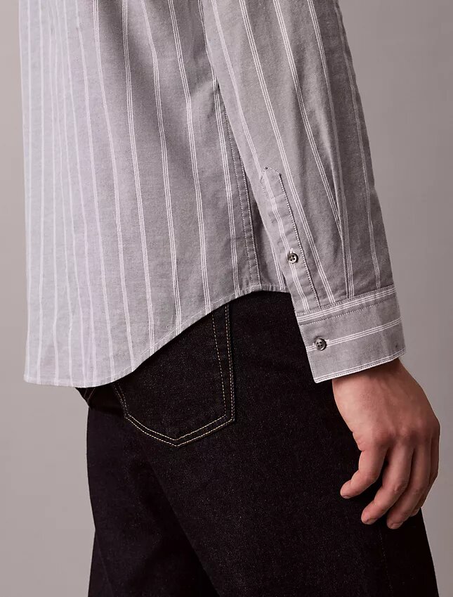 Chemise classique à boutons en oxford rayé Chemise classique à boutons en oxford rayé