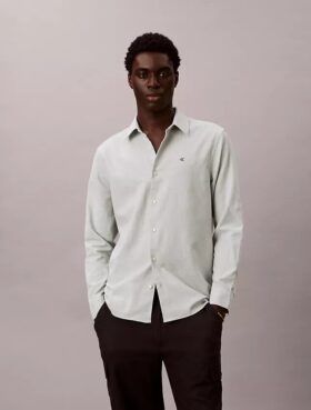 Chemise classique en lin et coton à col boutonné
