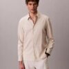 Chemise classique en lin et coton à col boutonné Chemise classique en lin et coton à col boutonné