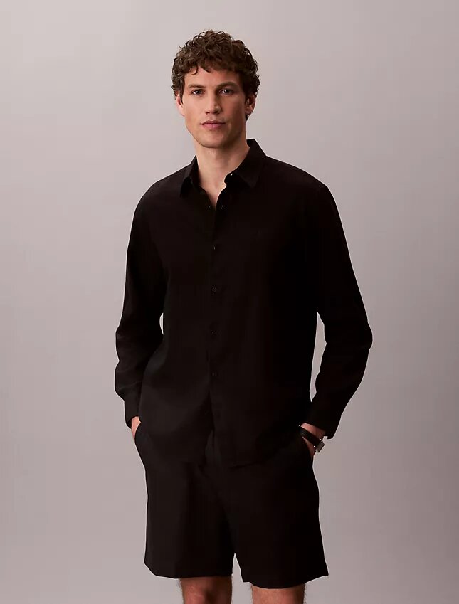 Chemise classique en lin et coton à col boutonné Chemise classique en lin et coton à col boutonné