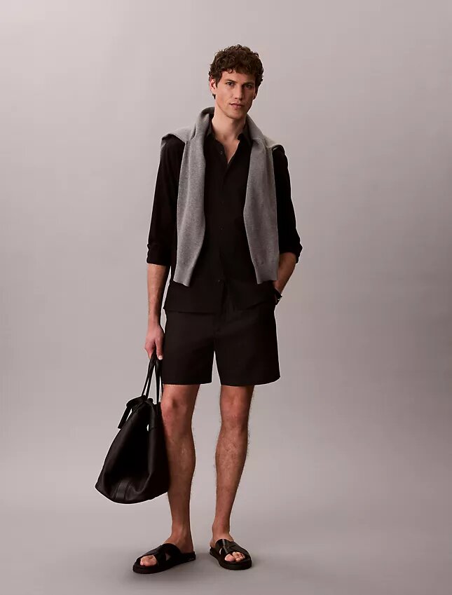 Chemise classique en lin et coton à col boutonné Chemise classique en lin et coton à col boutonné