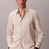 Chemise classique en lin et coton à col boutonné Chemise classique en lin et coton à col boutonné