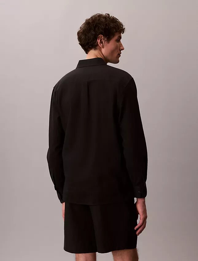 Chemise classique en lin et coton à col boutonné Chemise classique en lin et coton à col boutonné