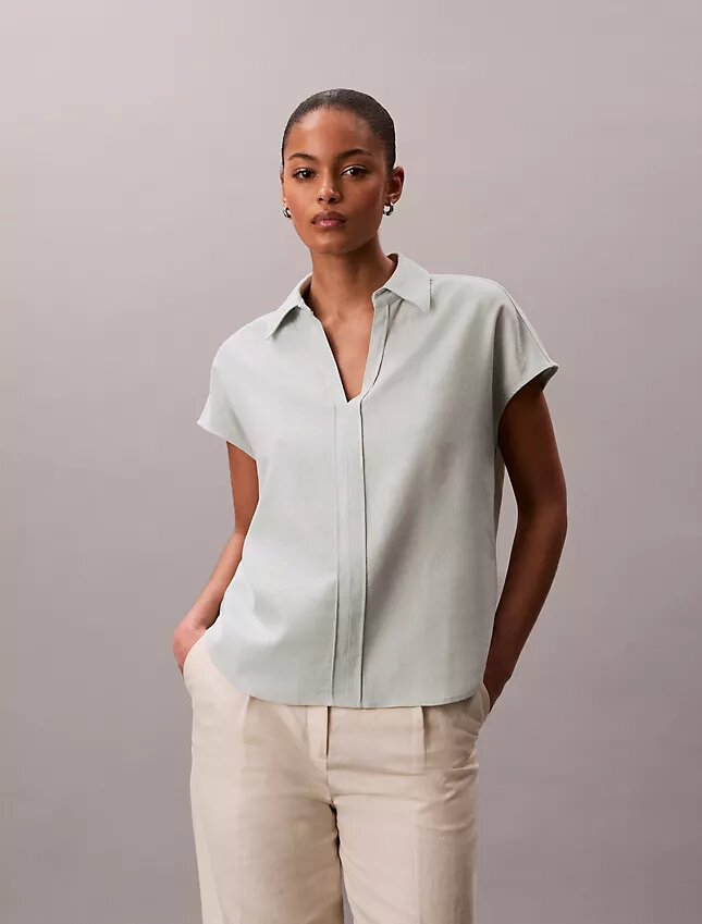 Chemise classique à manches courtes en mélange de lin Chemise classique à manches courtes en mélange de lin