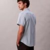 Chemise classique stretch à rayures teintes dans la masse Chemise classique stretch à rayures teintes dans la masse