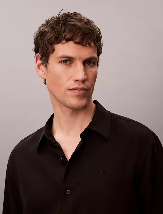 Chemise classique unie en mélange de lin Chemise classique unie en mélange de lin