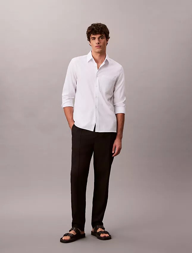 Chemise classique unie en seersucker Chemise classique unie en seersucker