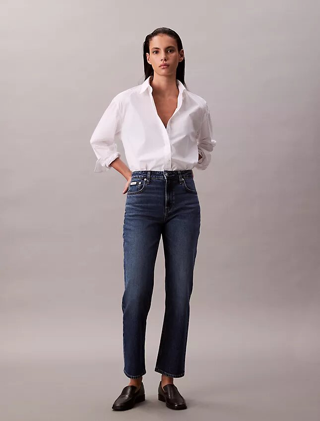 Chemise courte ajustée à boutons Chemise courte ajustée à boutons