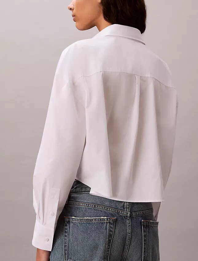 Chemise courte ajustée en popeline de coton Chemise courte ajustée en popeline de coton