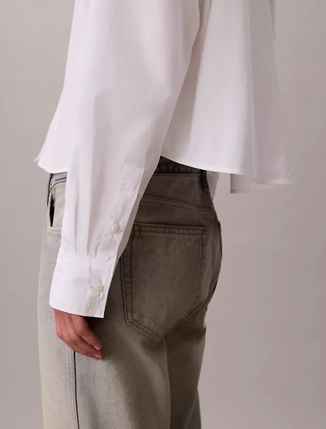 Chemise courte ample boutonnée en popeline Chemise courte ample boutonnée en popeline