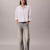 Chemise courte ample boutonnée en popeline Chemise courte ample boutonnée en popeline